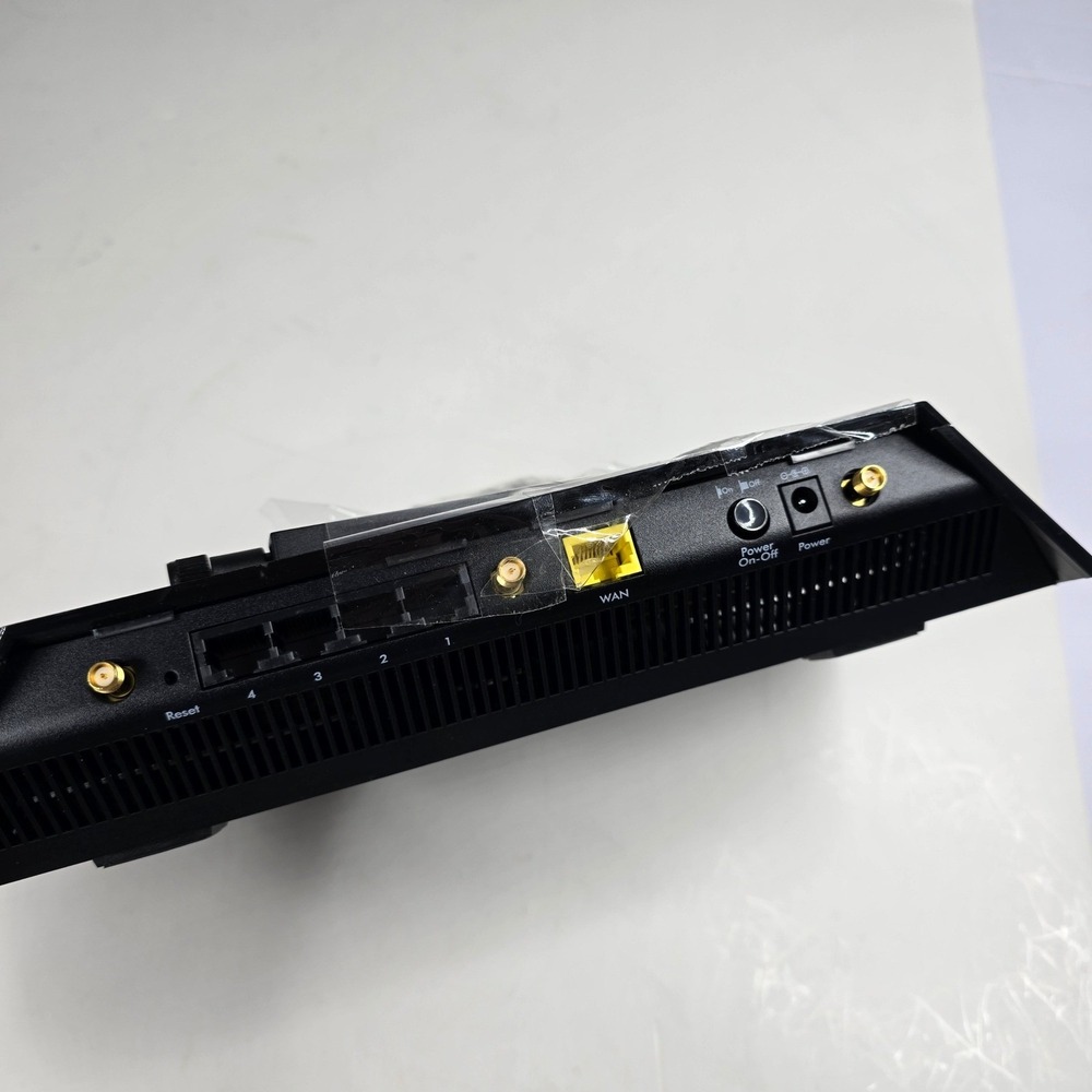 NETGEAR Nighthawk AC2600 Smart WiFi Router Model R7400 Wireless Internet - Picture 2 of 7